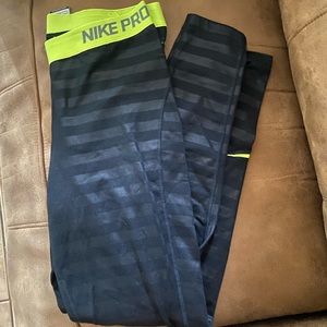 Nike Tights Leggings Hyperwarm